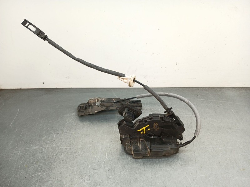 Recambio de cerradura puerta delantera derecha para volkswagen golf vii lim. advance bluemotion tech. referencia OEM IAM b6a5tb8