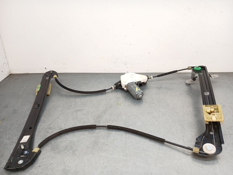 Recambio de elevalunas delantero izquierdo para volkswagen golf vii lim. advance bluemotion tech. referencia OEM IAM 5g4837461h 