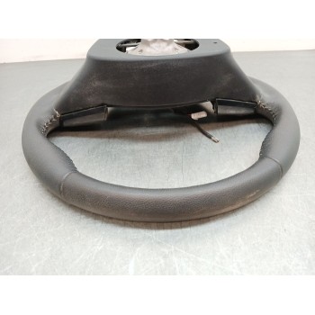 Recambio de volante para toyota yaris hybrid active referencia OEM IAM 310374599bmy  