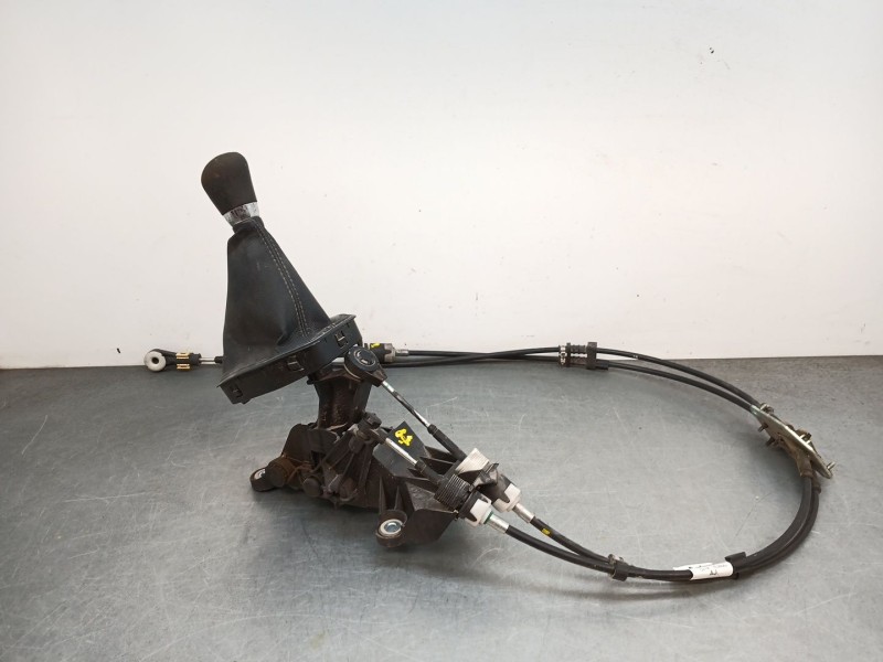 Recambio de palanca cambio para ford transit courier combi trend referencia OEM IAM cv1r7e395aj  