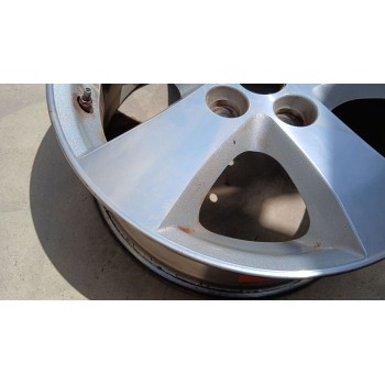 Recambio de llanta para dodge journey 2.0 16v crd cat referencia OEM IAM IEK85TRM X1 17 PULGADAS