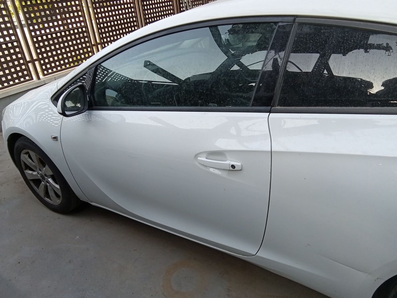 Recambio de puerta delantera izquierda para opel astra j gtc 1.4 (08) referencia OEM IAM 13394360  