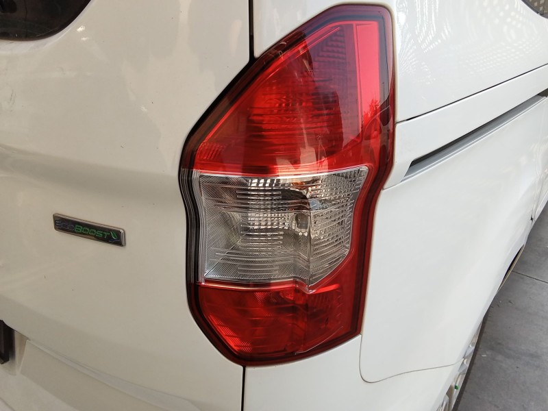 Recambio de piloto trasero derecho para ford tourneo courier b460 monospace 1.0 ecoboost referencia OEM IAM 2069551  