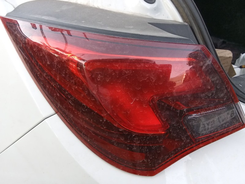 Recambio de piloto trasero izquierdo para opel astra j gtc 1.4 (08) referencia OEM IAM 13386254  