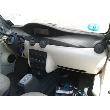 Recambio de salpicadero para citroën e-mehari electric referencia OEM IAM 1618100880  