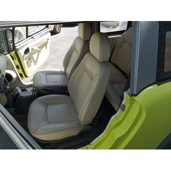 ASIENTO DELANTERO IZQUIERDO 