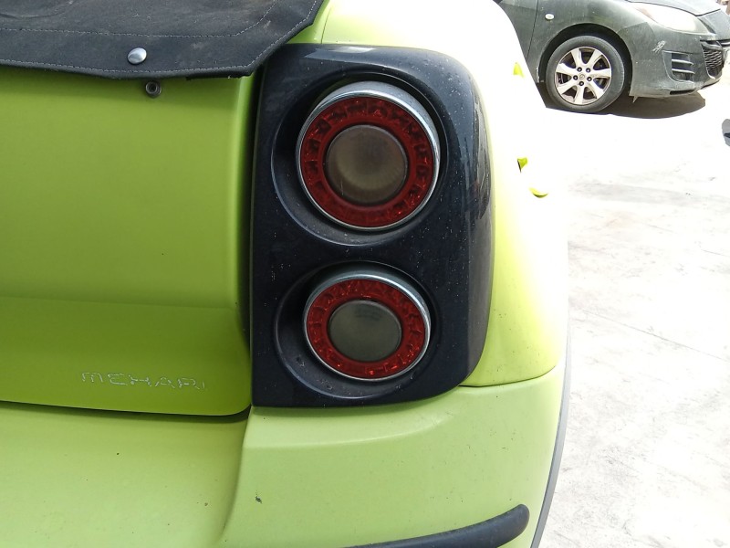 Recambio de piloto trasero derecho para citroën e-mehari electric referencia OEM IAM   