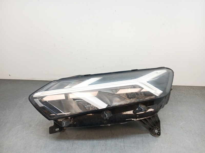 Recambio de faro izquierdo para dacia jogger (rk_) 1.0 tce 90 eco-g referencia OEM IAM 260601750R  