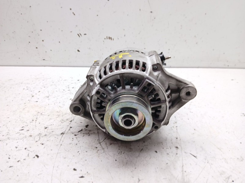 Recambio de alternador para suzuki swift iii (mz, ez) 1.5 (rs 415) referencia OEM IAM 3140080G12000  