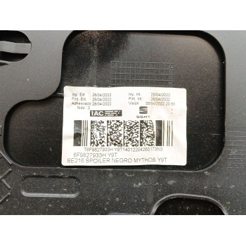 Recambio de aleron trasero para seat arona (kj7, kjp) 1.0 tsi referencia OEM IAM 6F9827933H  