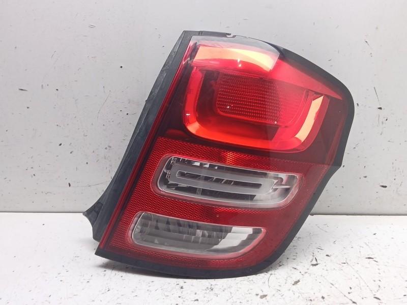 Recambio de piloto trasero derecho para citroën c3 ii (sc_) 1.4 referencia OEM IAM 9803928480  