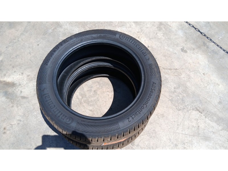 Recambio de neumatico para kia stonic (yb) 1.4 cvvt referencia OEM IAM 205-55-17 95V X2 CONTINENTAL 2026