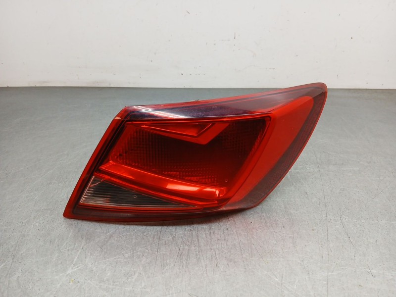 Recambio de piloto trasero izquierdo interior para seat leon (5f1) reference ecomotive referencia OEM IAM   