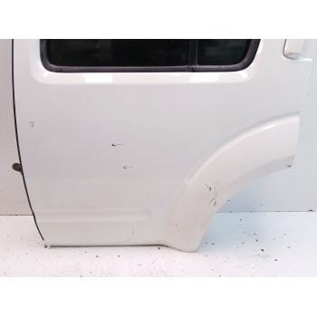 Recambio de puerta trasera izquierda para nissan pathfinder iii (r51) 2.5 dci 4wd referencia OEM IAM 82101EB330  