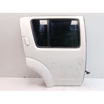 PUERTA TRASERA DERECHA 82100EB330 