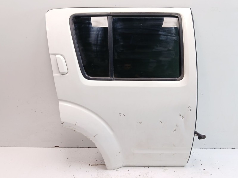 Recambio de puerta trasera derecha para nissan pathfinder iii (r51) 2.5 dci 4wd referencia OEM IAM 82100EB330  