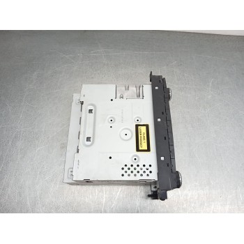 Recambio de sistema audio / radio cd para dodge journey 2.0 16v crd cat referencia OEM IAM 05064924ag  