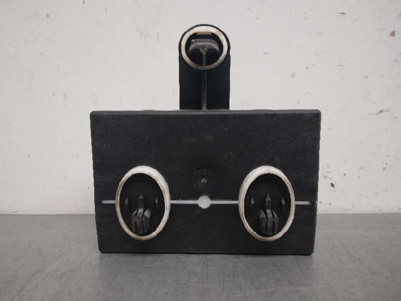 Recambio de modulo electronico para skoda superb (3v3) ambition referencia OEM IAM 5Q4959592E CONTROL PUERTAS UNIDAD CONFORT