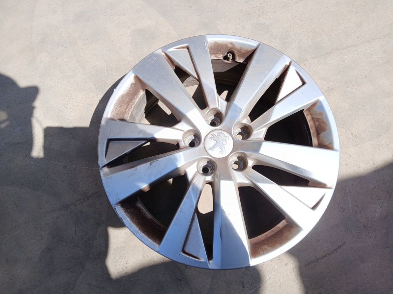 Recambio de llanta para peugeot 3008 i monospace (0u_) 1.2 referencia OEM IAM 9809687177 X1 17 PULGADAS