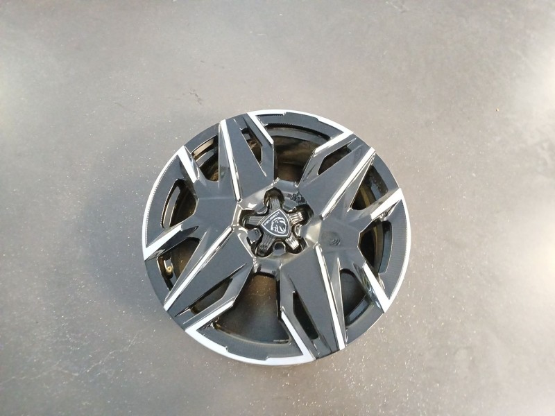Recambio de llanta para peugeot 3008 iii hybrid motor hn09 referencia OEM IAM 9842668981 X1 19 PULGADAS