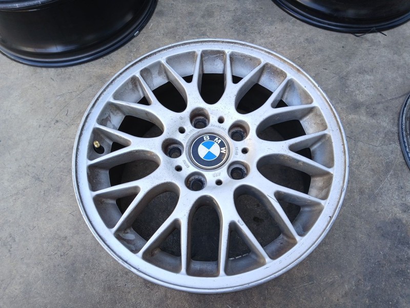 Recambio de llanta para bmw 3 compact (e36) 316 i referencia OEM IAM 1095058 X1 16 PULGADAS