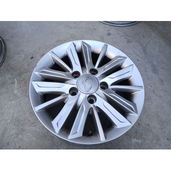 Recambio de llanta para ssangyong rodius ii 2.0 xdi referencia OEM IAM 4173021500 X1 16 PULGADAS