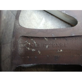 Recambio de llanta para ssangyong rodius ii 2.0 xdi referencia OEM IAM 4173021500 X1 16 PULGADAS