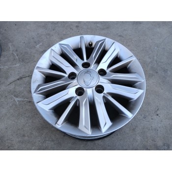Recambio de llanta para ssangyong rodius ii 2.0 xdi referencia OEM IAM 4173021500 X1 16 PULGADAS