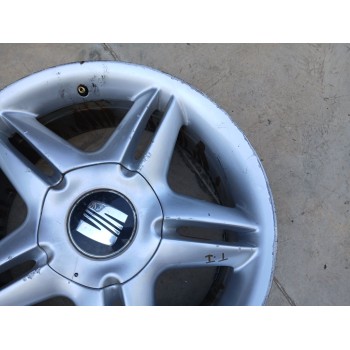 Recambio de llanta para seat ibiza iii (6l1) 1.9 tdi referencia OEM IAM 1M0601025J X1 17 PULGADAS