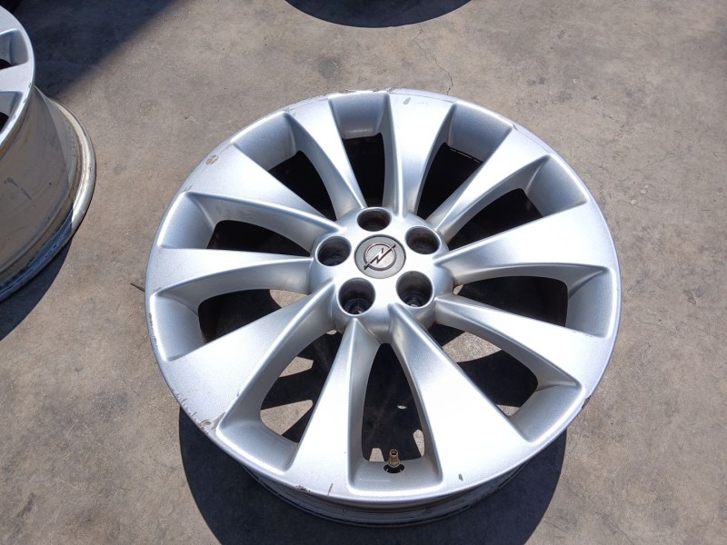 Recambio de llanta para opel mokka / mokka x (j13) 1.6 cdti (_76) referencia OEM IAM 95493724 X1 18 PULGADAS