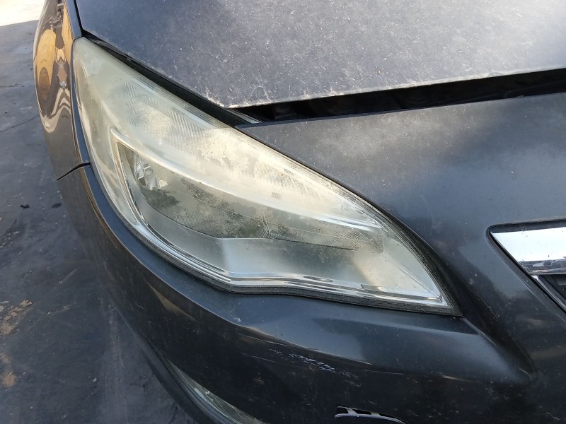 Recambio de faro derecho para opel astra j (p10) 1.7 cdti (68) referencia OEM IAM 13253647 VERE0593 