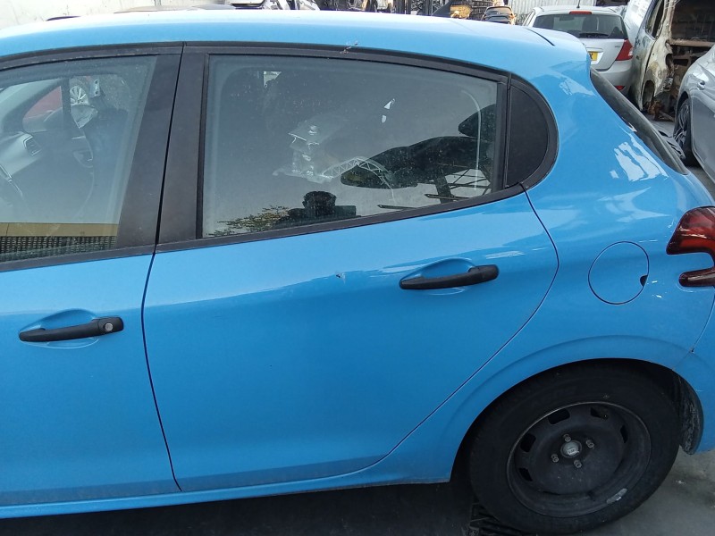 Recambio de puerta trasera izquierda para peugeot 208 i (ca_, cc_) 1.6 hdi / bluehdi 75 referencia OEM IAM 9671907580  