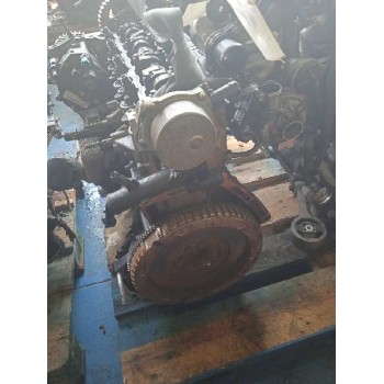 Recambio de motor casco para dacia logan 1.5 dci diesel cat referencia OEM IAM K9K792 CASCO 