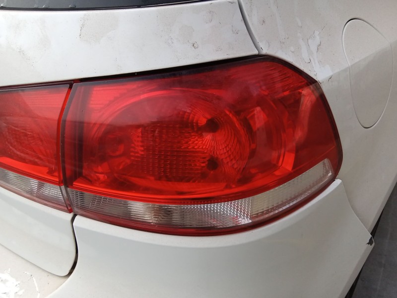 Recambio de piloto trasero derecho para volkswagen golf vi (5k1) 1.4 tsi referencia OEM IAM 5K0945096N 5K0945096M 