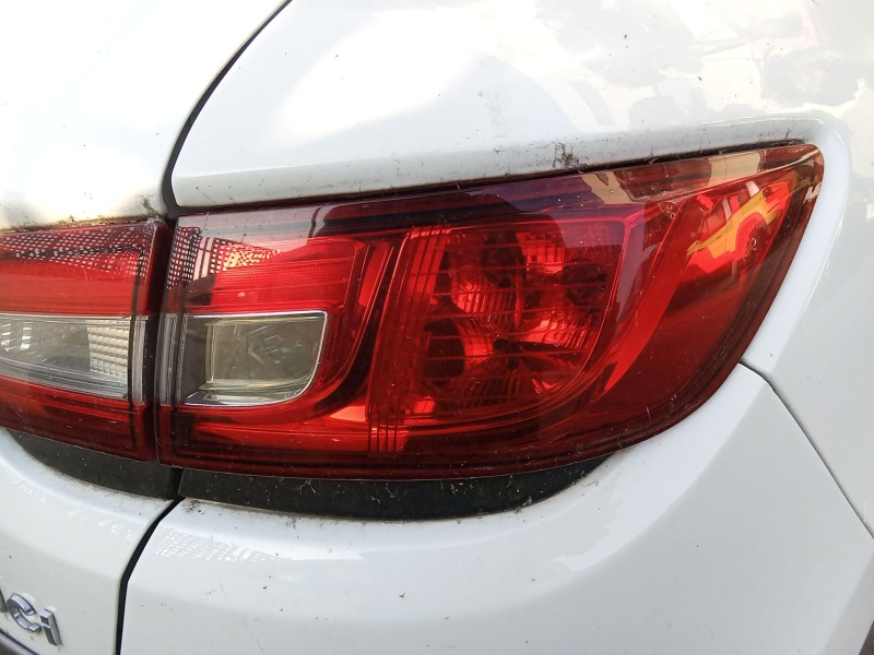 Recambio de piloto trasero derecho para renault clio iv (bh_) 1.5 dci 90 referencia OEM IAM 265502631R  
