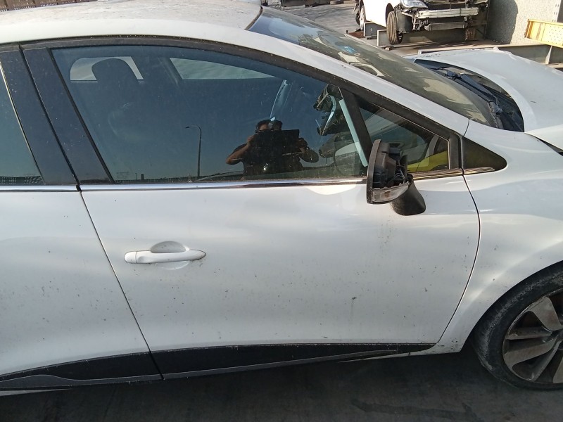 Recambio de puerta delantera derecha para renault clio iv (bh_) 1.5 dci 90 referencia OEM IAM 801008302R  