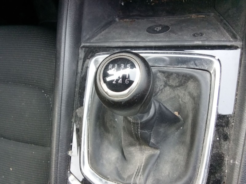 Recambio de caja cambios para mazda cx-5 (kf) 2.2 d referencia OEM IAM D60103000  