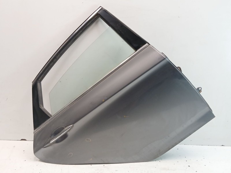 Recambio de puerta trasera derecha para hyundai i40 premium referencia OEM IAM   