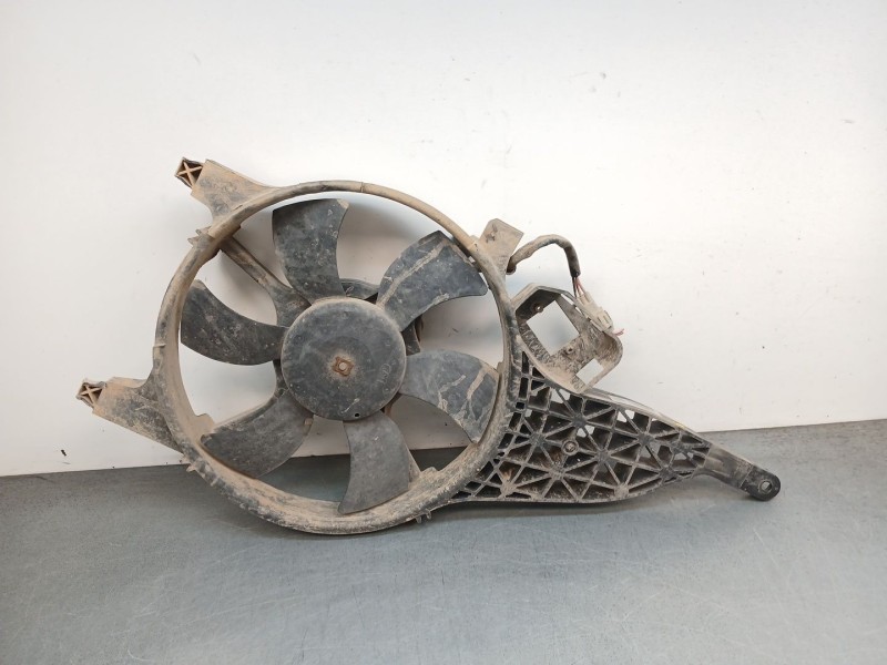 Recambio de electroventilador para nissan pathfinder iii (r51) 2.5 dci 4wd referencia OEM IAM 92120eb400  
