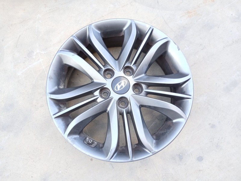 Recambio de llanta para hyundai ix35 (lm, el, elh) 1.7 crdi referencia OEM IAM 529102Y600 X1 17 PULGADAS
