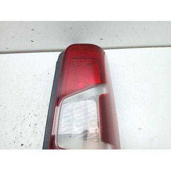 Recambio de piloto trasero derecho para opel combo furgoneta/monovolumen (k9) 1.5 d referencia OEM IAM 9820554880  