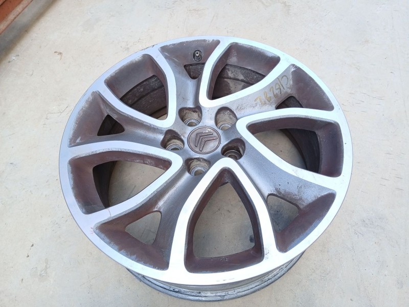 Recambio de llanta para citroën c-crosser 2.2 hdi fap cat referencia OEM IAM 386466023 X1 18 PULGADAS