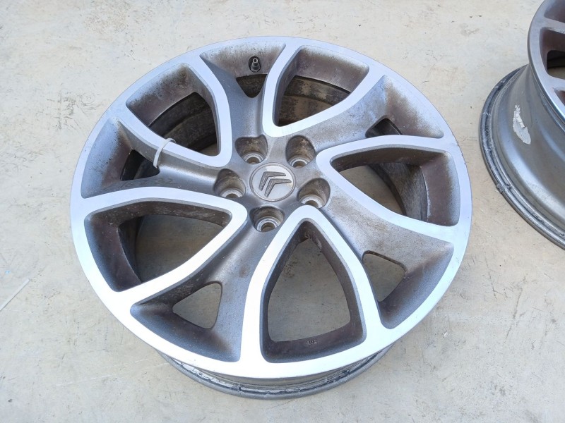 Recambio de llanta para citroën c-crosser 2.2 hdi fap cat referencia OEM IAM 386466023 X1 18 PULGADAS