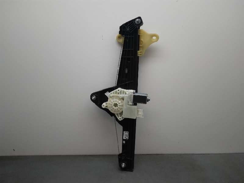 Recambio de elevalunas delantero derecho para renault clio v referencia OEM IAM 807201776R 6 PINES 