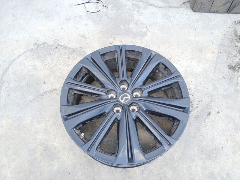 Recambio de llanta para mazda cx-5 (kf) 2.0 referencia OEM IAM 9965637090 X1 19 PULGADAS