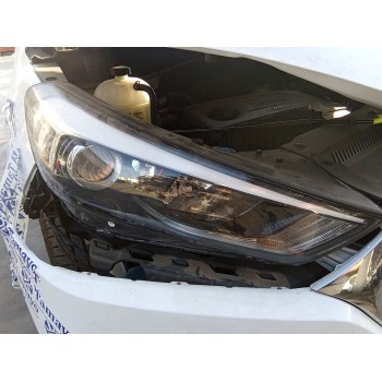 Recambio de faro derecho para hyundai tucson (tl, tle) 1.7 crdi referencia OEM IAM 92102D7001  