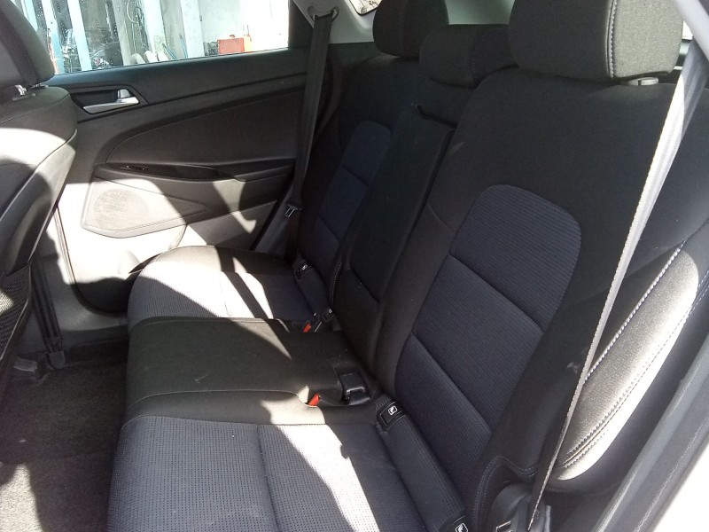 Recambio de asientos traseros para hyundai tucson (tl, tle) 1.7 crdi referencia OEM IAM   