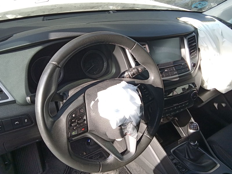 Recambio de volante para hyundai tucson (tl, tle) 1.7 crdi referencia OEM IAM 56120D7000TRY  