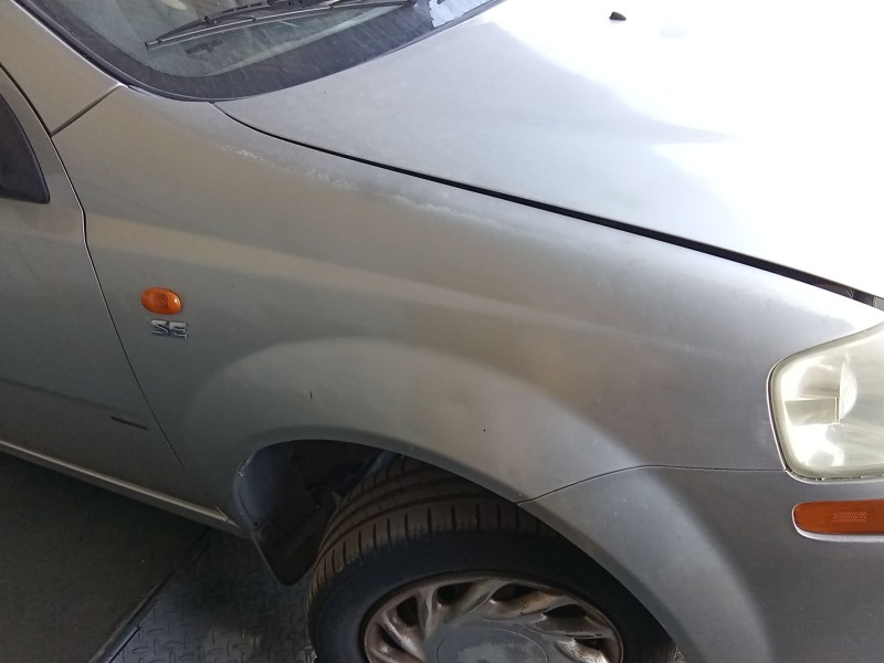 Recambio de aleta delantera derecha para daewoo kalos (klas) 1.4 referencia OEM IAM 96476574  