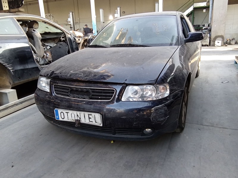audi a3 (8l1) del año 2000